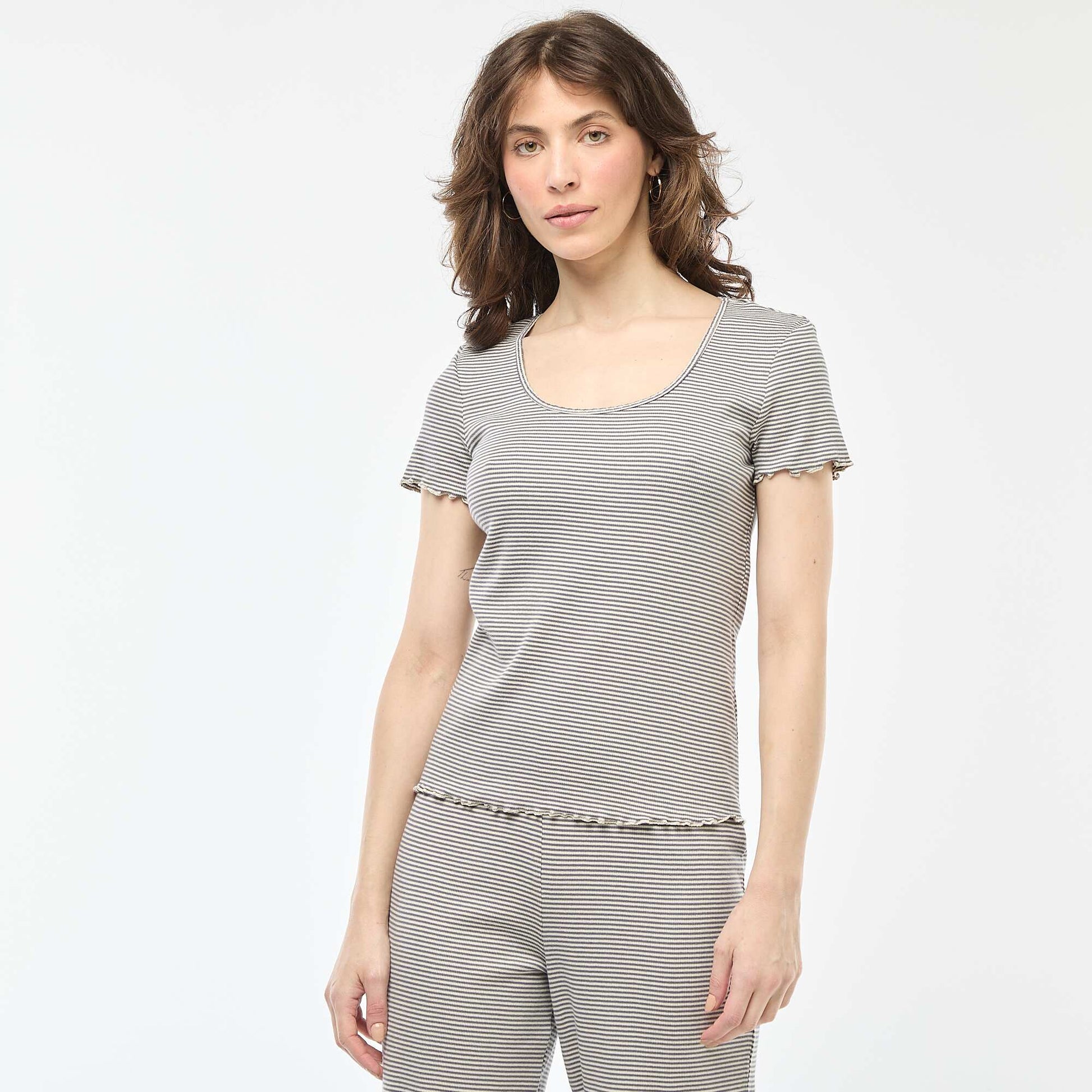 Solid Ribbed Knit Short-Sleeve T-Shirt BLUE