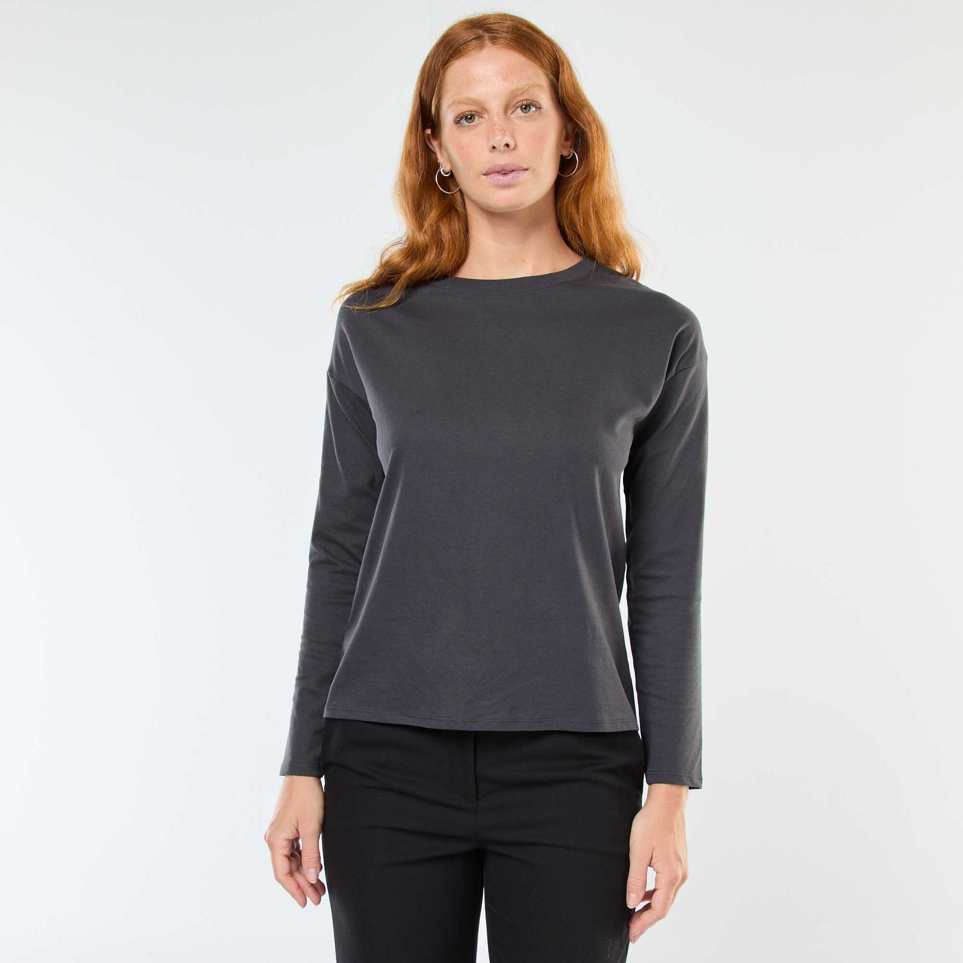 Long-Sleeve Crew Neck T-Shirt BLACK