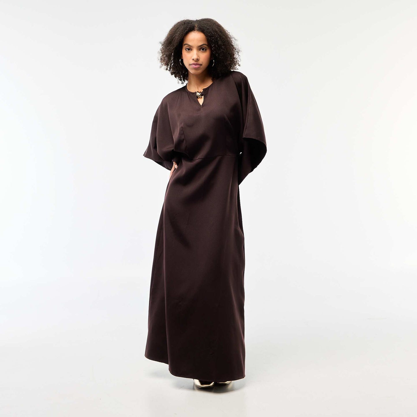 Crepe Knit Maxi Dress with Gold-Tone Jewelry Detail BROWN