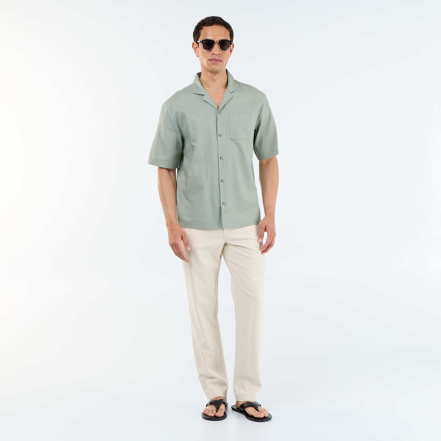 Short-sleeved linen blend shirt with chest pocket GREEN