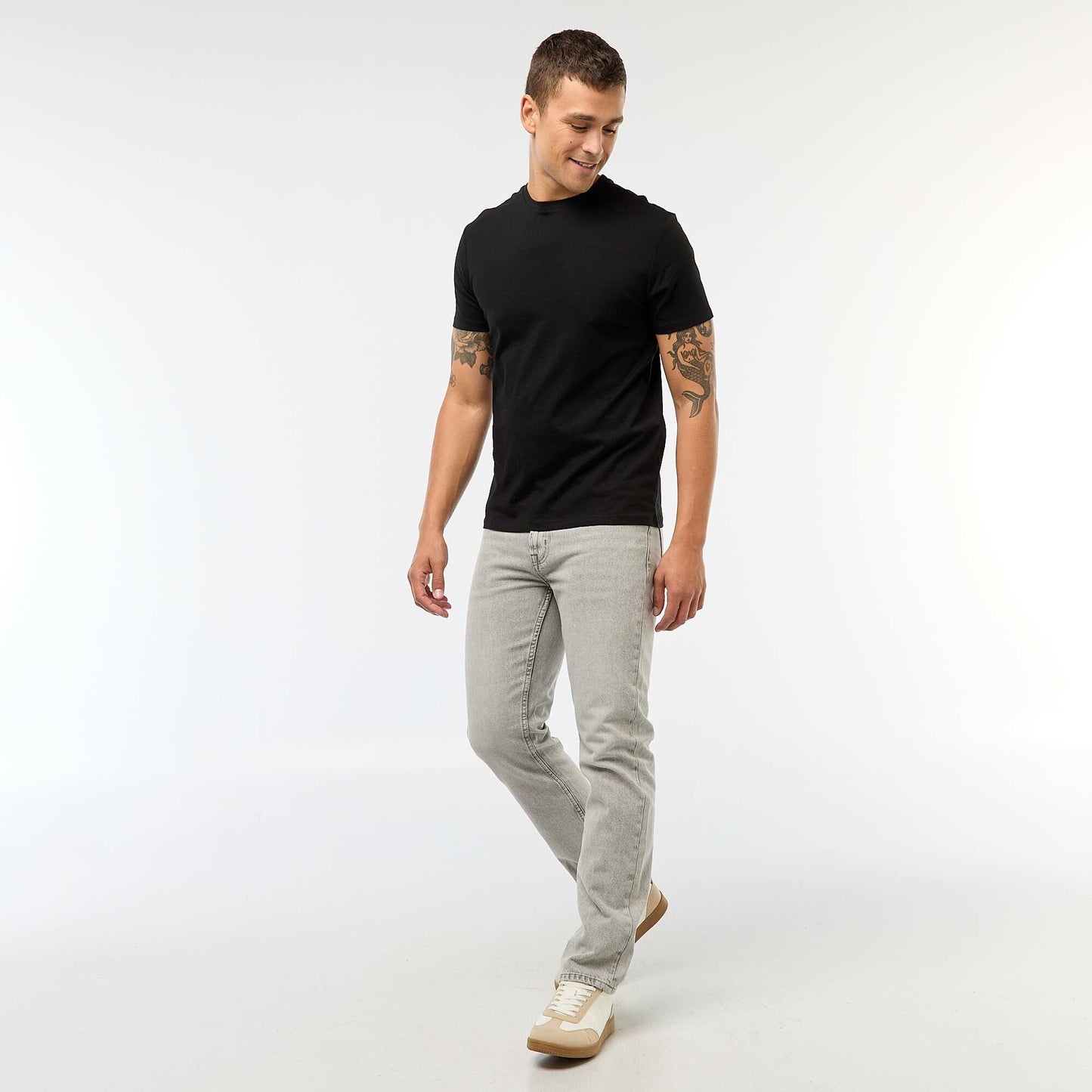 Plain jersey straight T-shirt