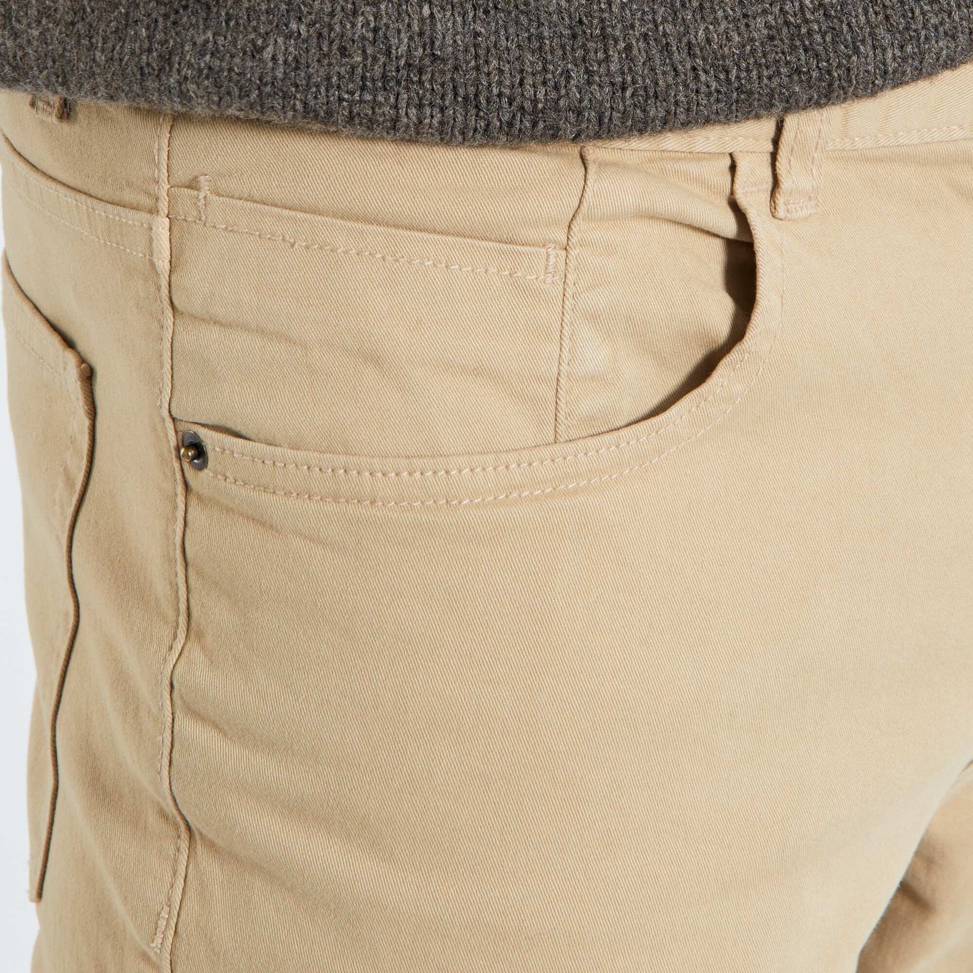 Slim Fit 5-Pocket Chinos - L32 BEIGE