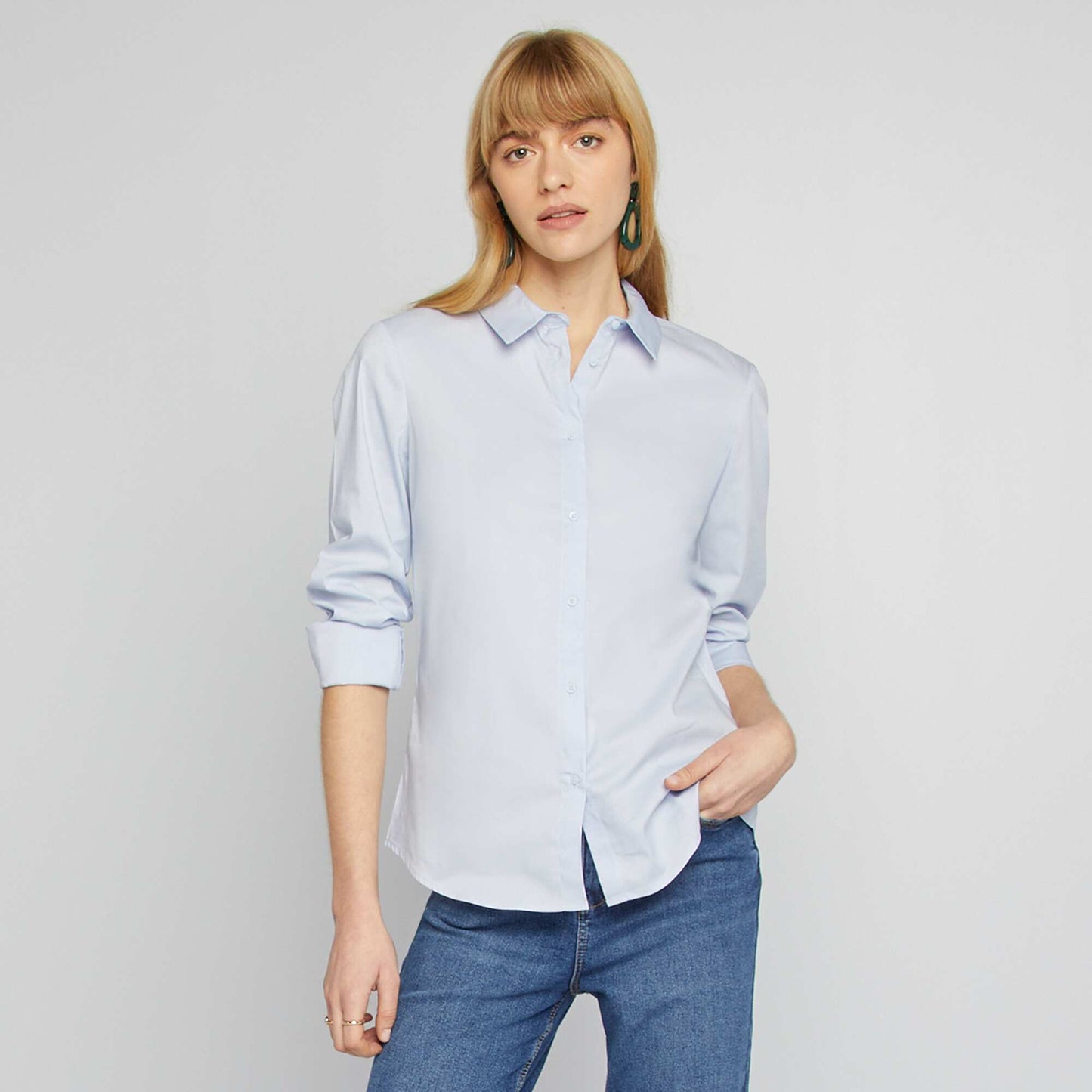 Fitted shirt with cutaway collar BLUE